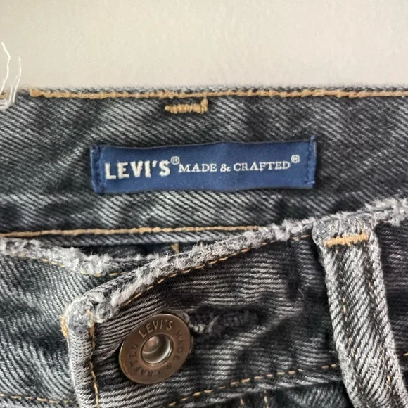 LEVI’S - Picture 2 of 2